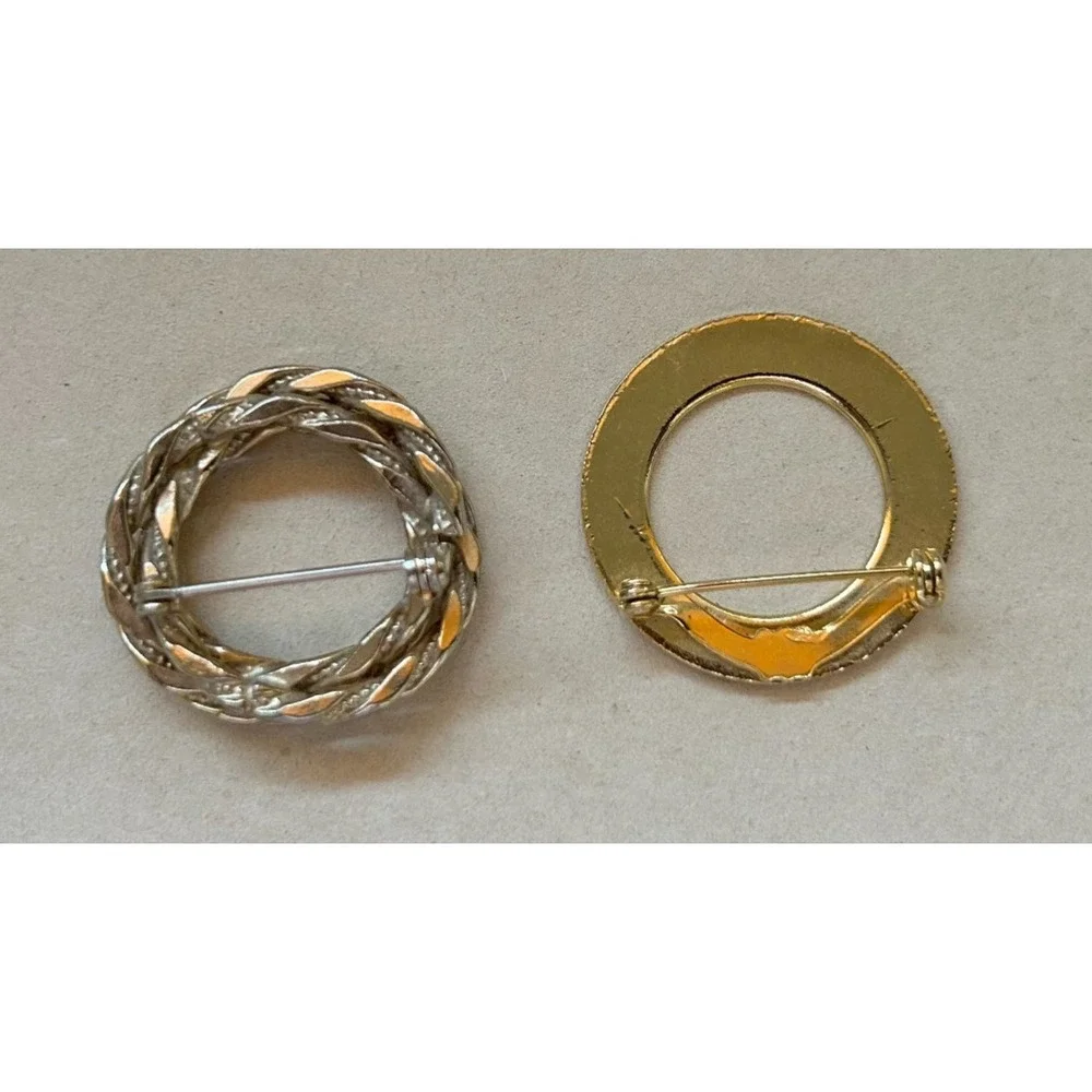 Vtg MCM Geometric Circle Brooch Lot of 2 Silver Gold Tone Textured Pin Set Mod